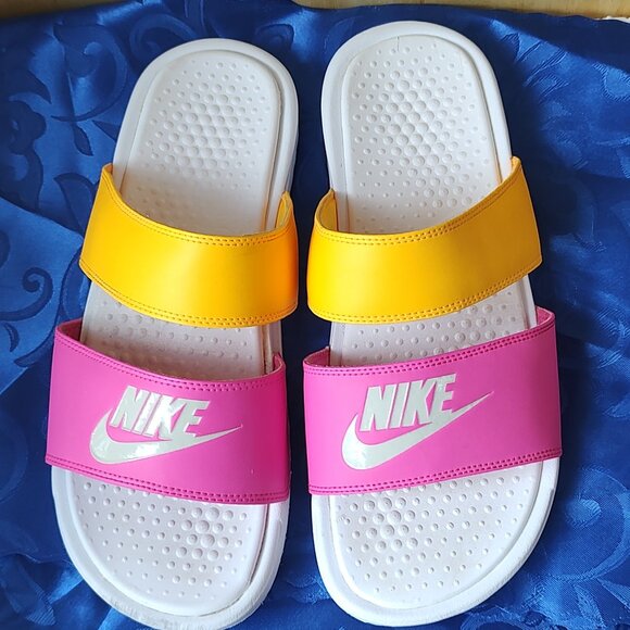 Nike Benassi duo Ultra Slide, women's metallic summit white - Picture 5 of 5
